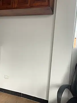 AngieRousse Adlı Modelin Canlı Sohbet Odası