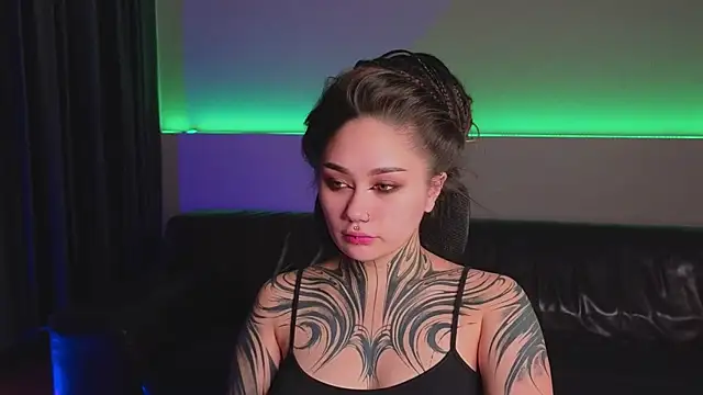 Phòng Chat Trực Tiếp KarenHotFlirt