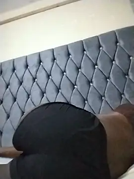 חדר צ'אט בשידור חי של kendy_sexy