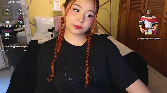 attenea_cutte's Live Chat Room