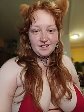 CURVYSAKURA 现场聊天室