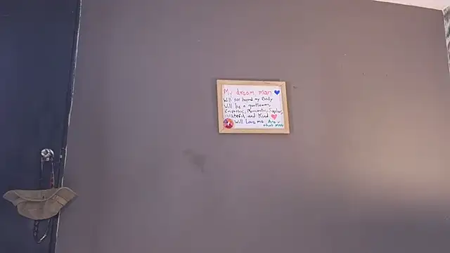 julimonroe_ Ruang Obrolan Langsung