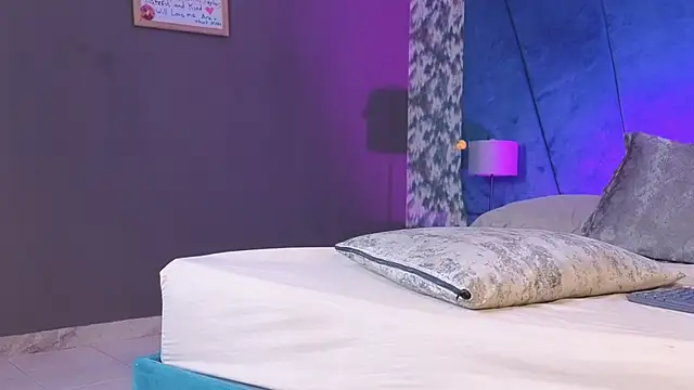 Bilik Sembang Langsung julimonroe_