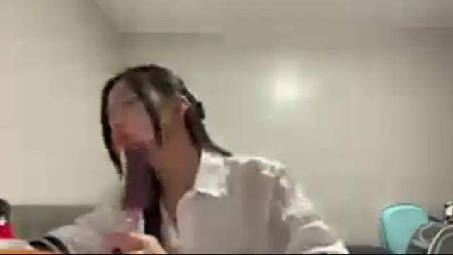 Sala de chat en directo de JulianaLusardi