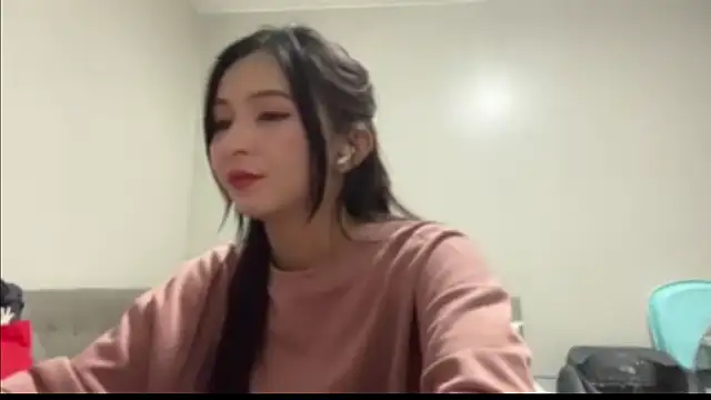 JulianaLusardi 即時聊天室