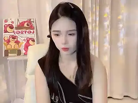 xiao--su Adlı Modelin Canlı Sohbet Odası