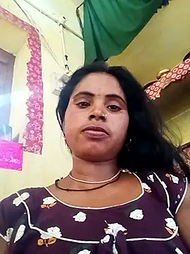 KRITIKA01990 Live Chatraum