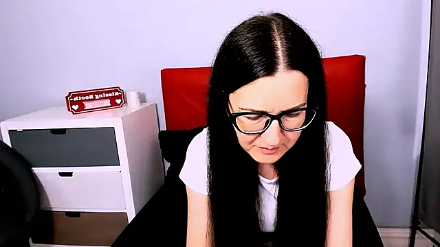 NadiaXlove 실시간 채팅방