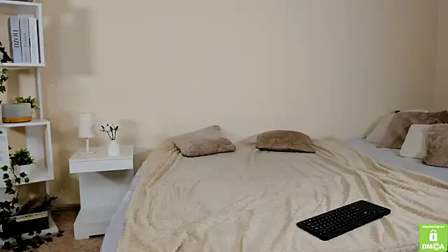 Sala de chat en directo de Milly_Young