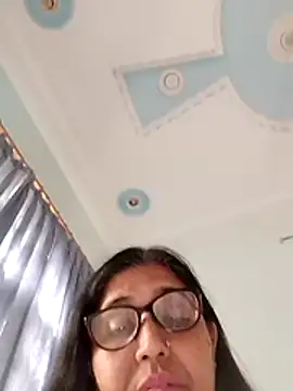 Hina4577 Cameră chat live
