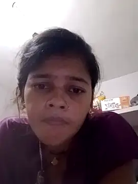 Hot_bhabi0123 чат на живо