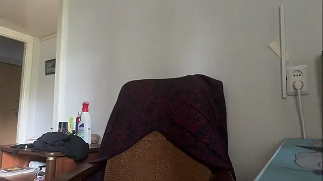 Sarahthegreatest's Live Chat Room