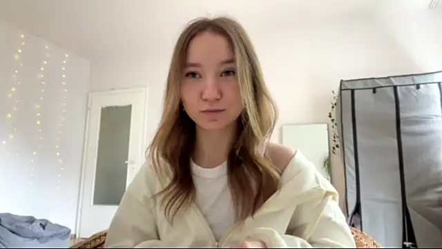 Sala de chat ao vivo de smalllisa