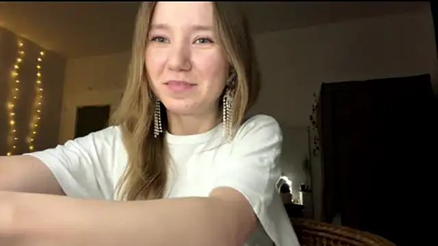 Živá chatovací místnost smalllisa