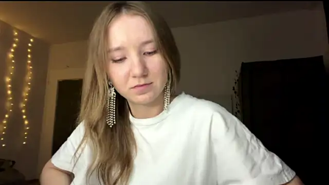 Živá chatovací místnost smalllisa