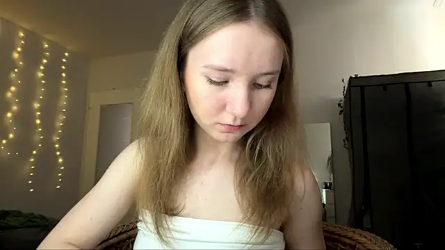 smalllisa – Kamerová šou