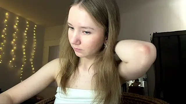 smalllisa – Kamerová šou