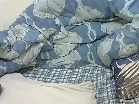 shanizadam Adlı Modelin Canlı Sohbet Odası