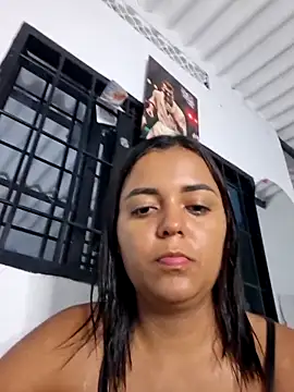 Mey_Sexi Adlı Modelin Canlı Sohbet Odası