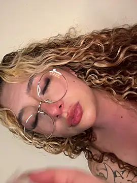 Chat ao vivo de Joyce-fire