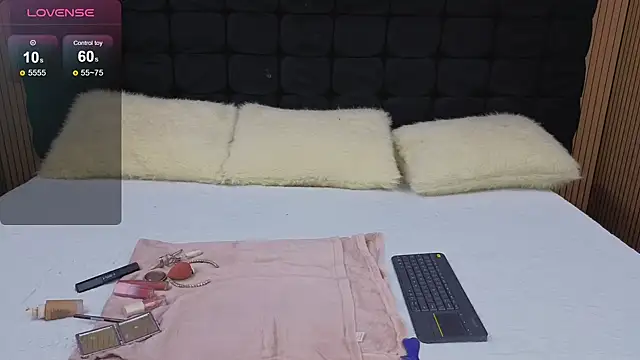 Ary-Hot Cameră chat live