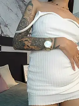 غرفة دردشة SelenaRose_ المباشرة