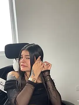 חדר צ'אט בשידור חי של Camila_Duarte_2