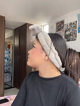 Camila_Duarte_2 Live Chatraum