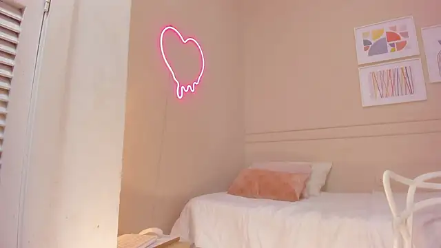 abby_stp Adlı Modelin Canlı Sohbet Odası