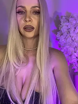 Chat ao vivo de JulliaAly