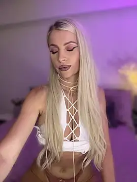 JulliaAly Webcam show