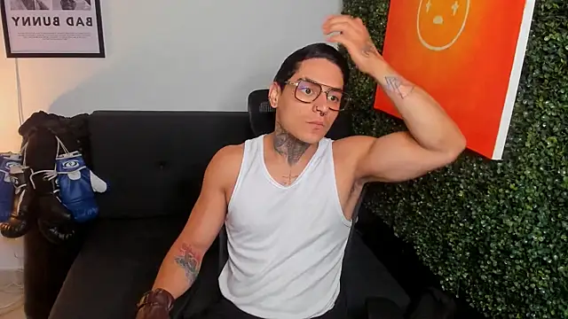 Simon_cortes' Live Sex Cam Show