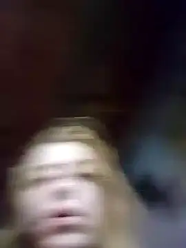Chat ao vivo de DollPhanie