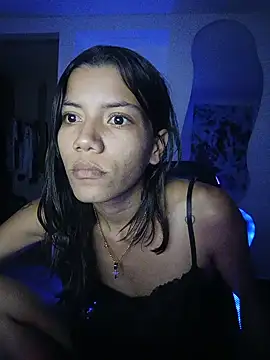 Sala de chat en directo de flaqui_linda