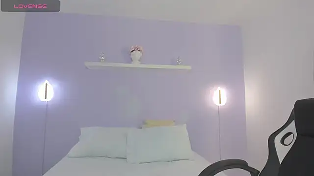 غرفة دردشة emily_castle المباشرة