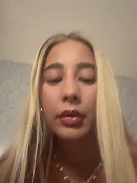 Sala de chat ao vivo de Parisafterdarkk