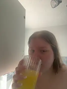 Sala de chat en directo de Curvy_Vanilla