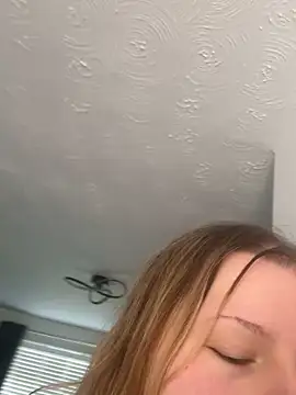Živá chatovací místnost Curvy_Vanilla