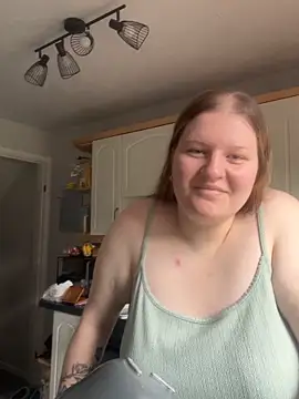 Curvy_Vanilla чат на живо