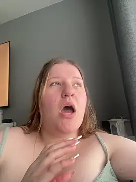 Curvy_Vanilla Live Chatraum
