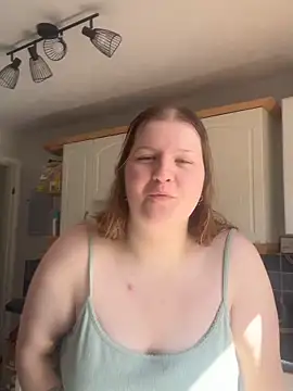 Curvy_Vanilla live-chat rom