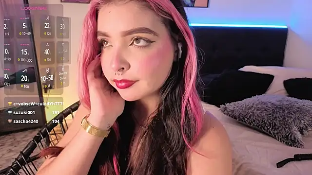 Maia_Mancini5 Adlı Modelin Canlı Sohbet Odası