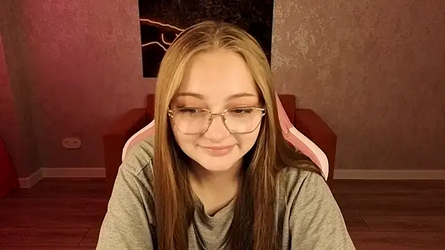 Živá chatovací místnost IdaRowe
