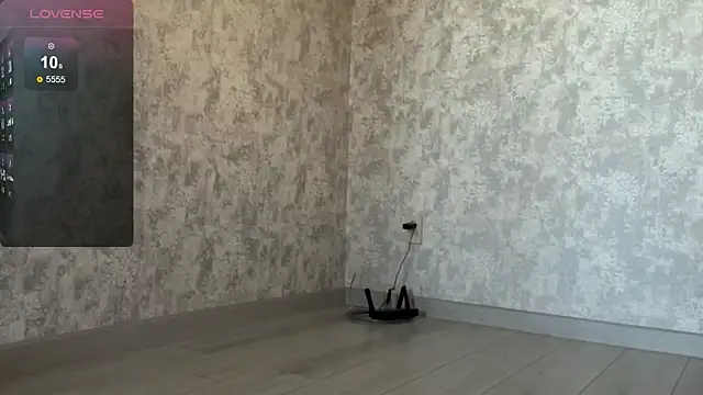 LunaHoke Adlı Modelin Canlı Sohbet Odası