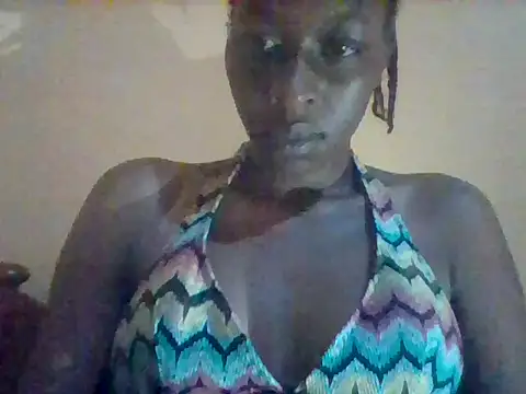 Zinnah_Qn Live chat-huone