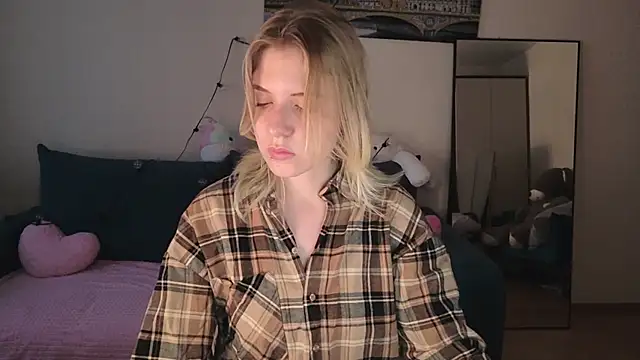 Sala de chat ao vivo de Viki_Charm