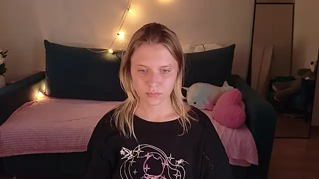 Živá chatovací místnost Viki_Charm