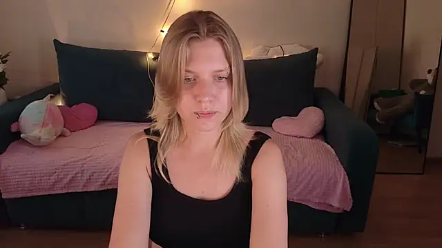 Viki_Charm Live Chatraum