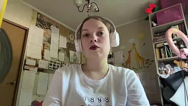 חדר צ'אט בשידור חי של Aileyn