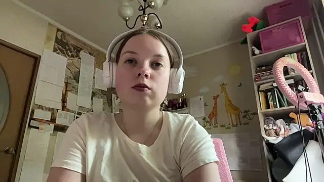 Aileyn Live Chatrum